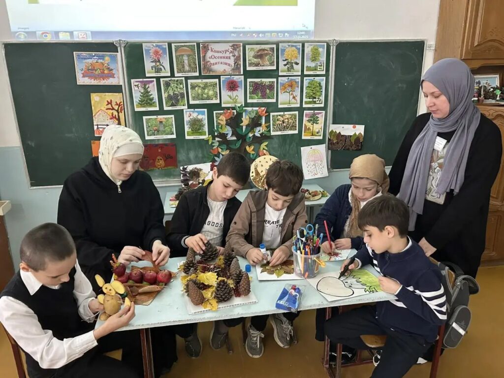 Осенняя фантазия: творческое мероприятие в школе с. Мюрего.