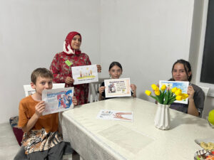 Социальный педагог отделения семьи Саидова Аксана провела беседу ко «Дню многодетной семьи»,со своими подопечными.