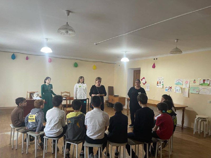 15 октября День белой трости .