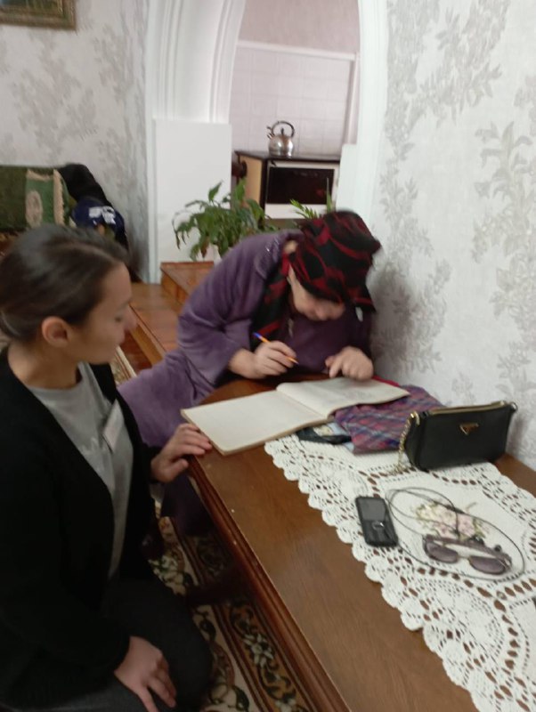 Будни социальных работников.