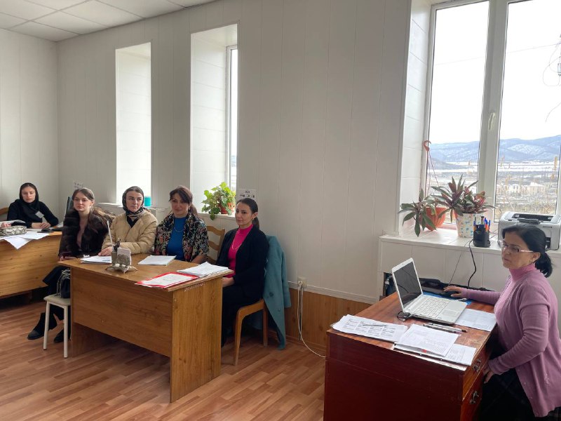 Будни центра. Совещание работников отделения социального обслуживание на дому детей и семей с детьми.