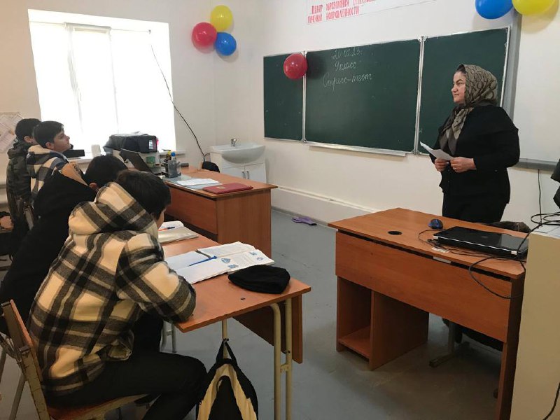 Психолог отделения социального обслуживания на даму детей и семей с детьми Шихшабекова М провела в 9 кл “Стресс тест».Для выявления стрессоустойчивости выпускников.