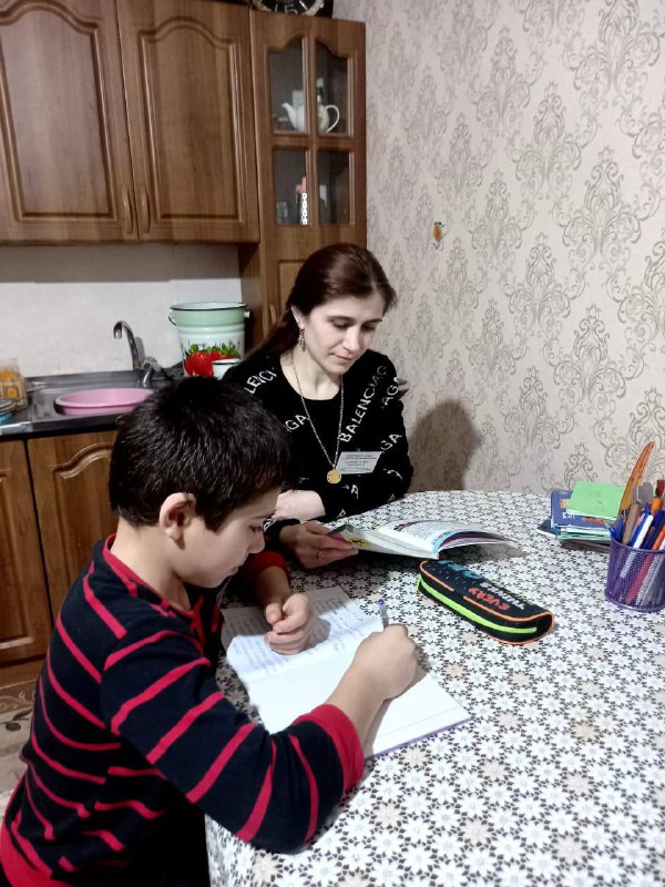 Специалист Багомедова П. посетила подопечного и оказала соц- педагогические услуги.