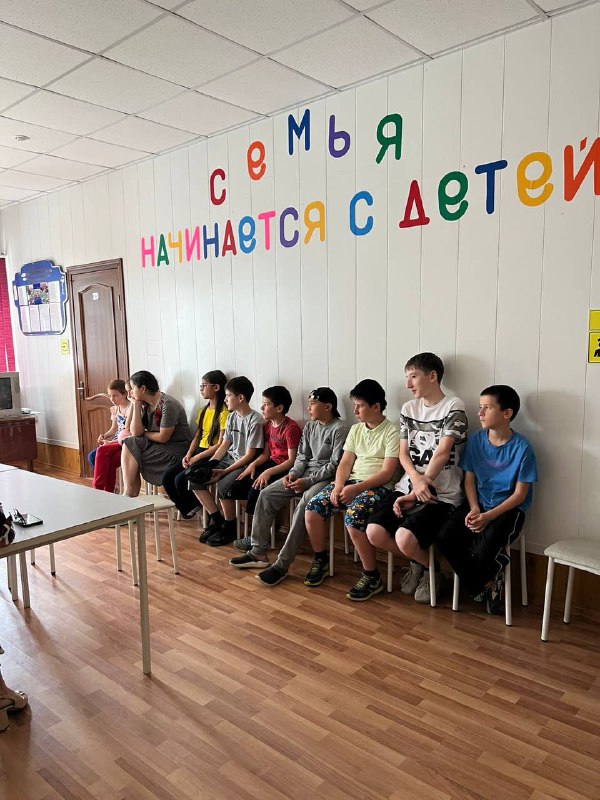 27.06.2023 в стенах Центра социального обслуживания населения Сергокалинского района прошло мероприятие на тему: « Мы против наркотиков,мы за ЗОЖ»