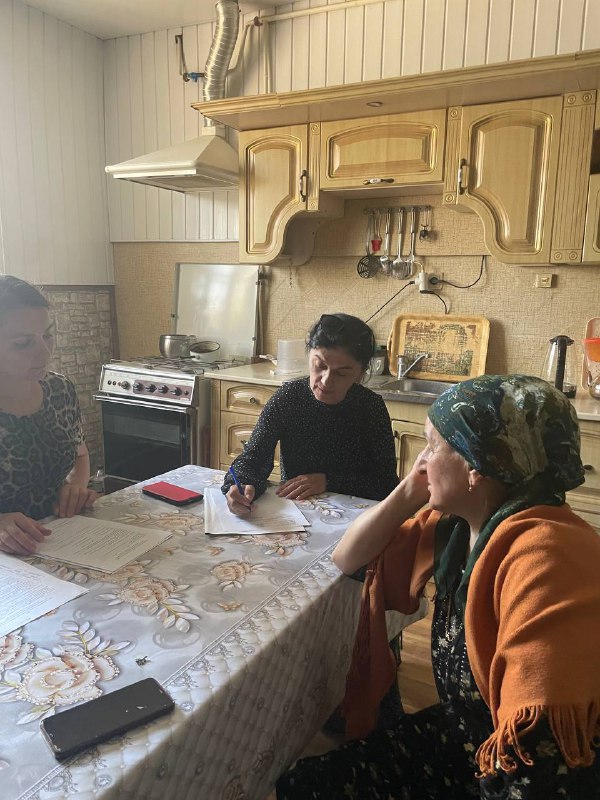 Будни специалистов Комплексного Центра социального обслуживания.