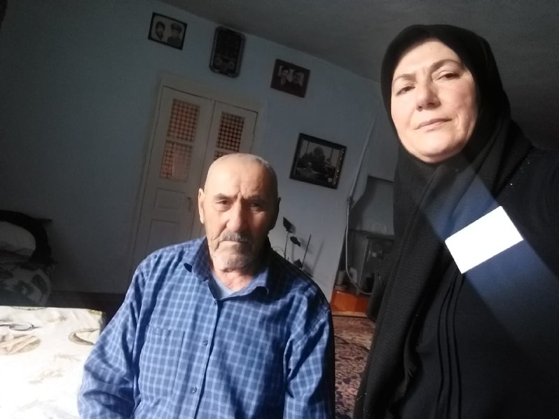 Социальные работники Центра поздравили своих подопечных с Днем инвалидов