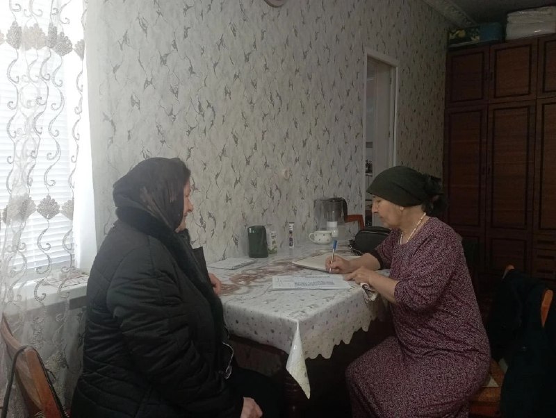 Рабочие будни специалистов центра социального обслуживания населения