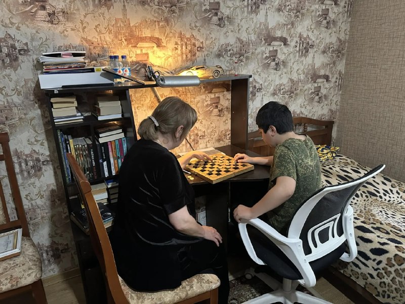 Специалист по работе с семьей Алхасова Марият. Организация помощи в получении образования. Организация досуга.